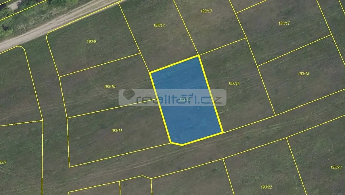 Prodej stavebního pozemku 1010 m²